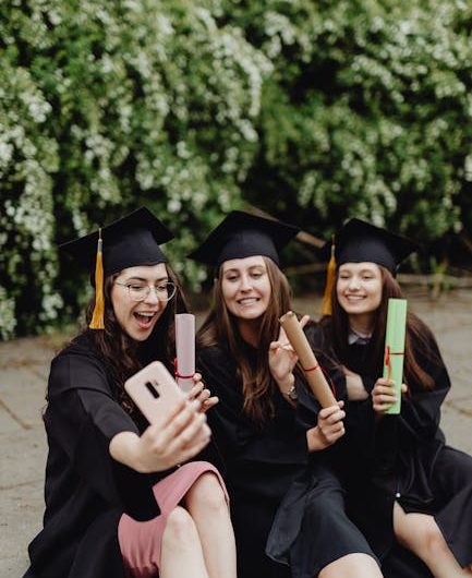 Купить диплом юриста в Павловском Посаде